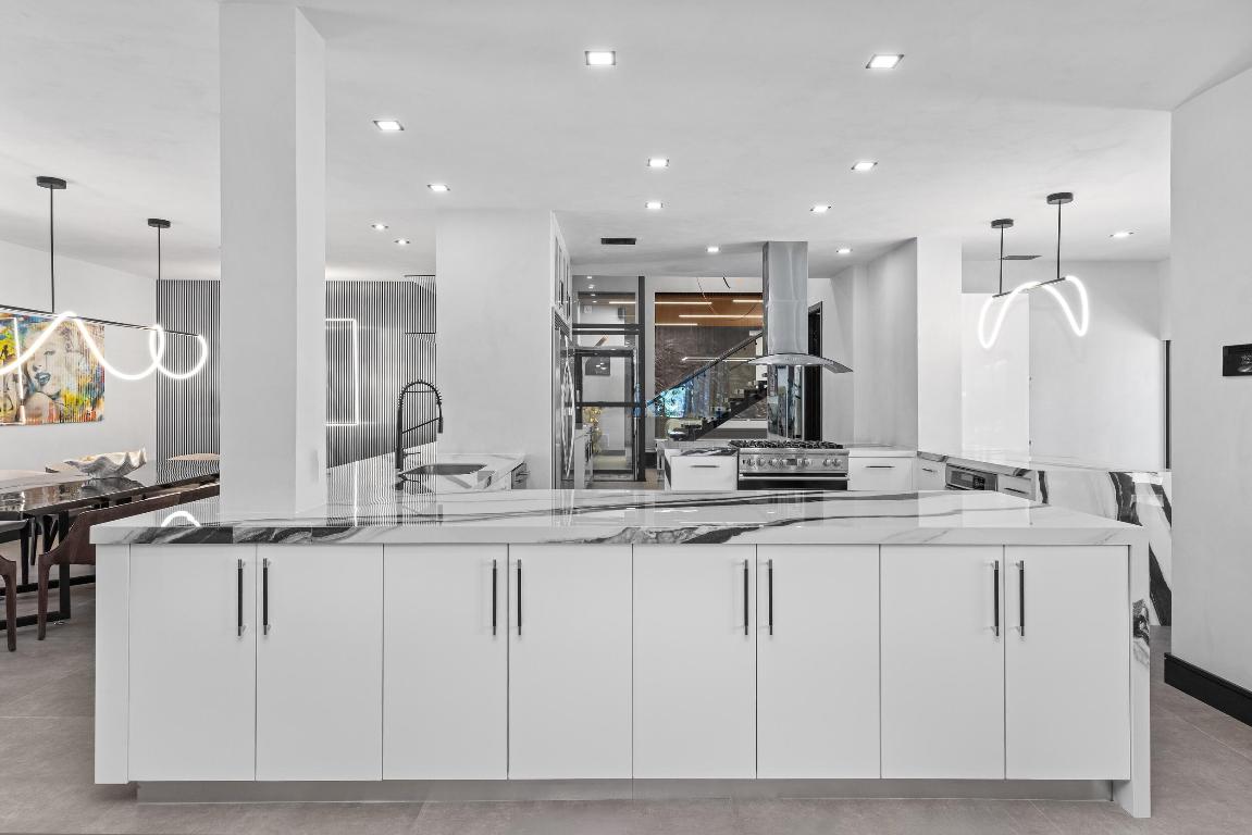 BOCA BAY COLONY - Residential