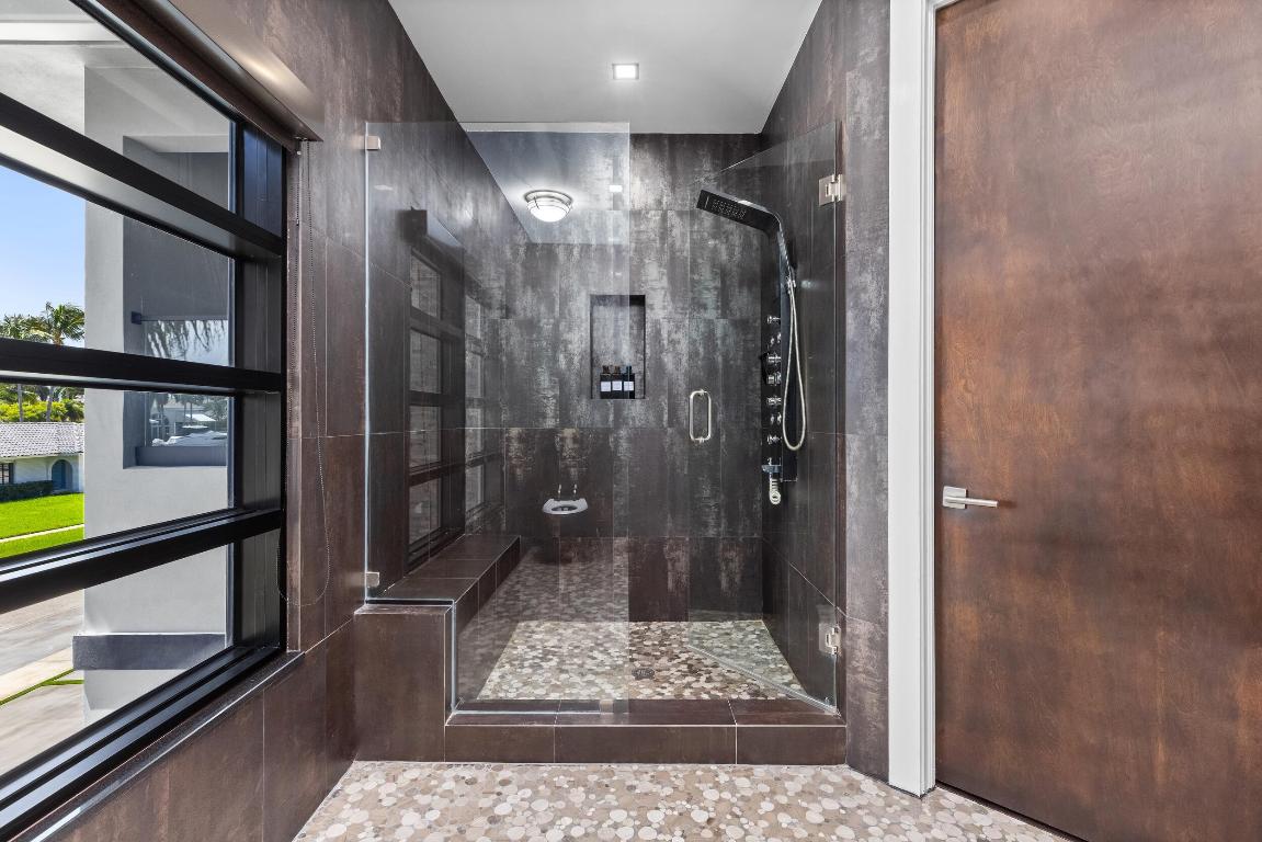 BOCA BAY COLONY - Residential