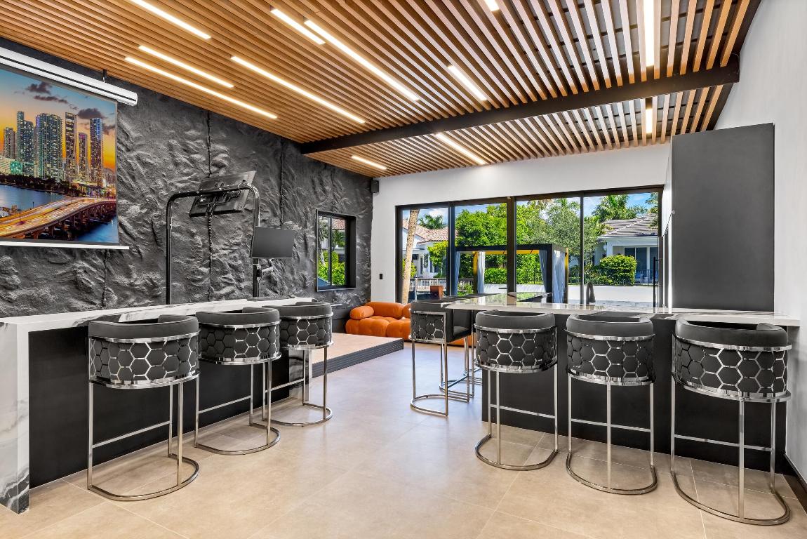 BOCA BAY COLONY - Residential