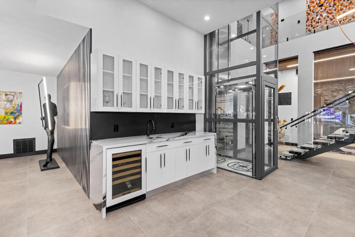 BOCA BAY COLONY - Residential