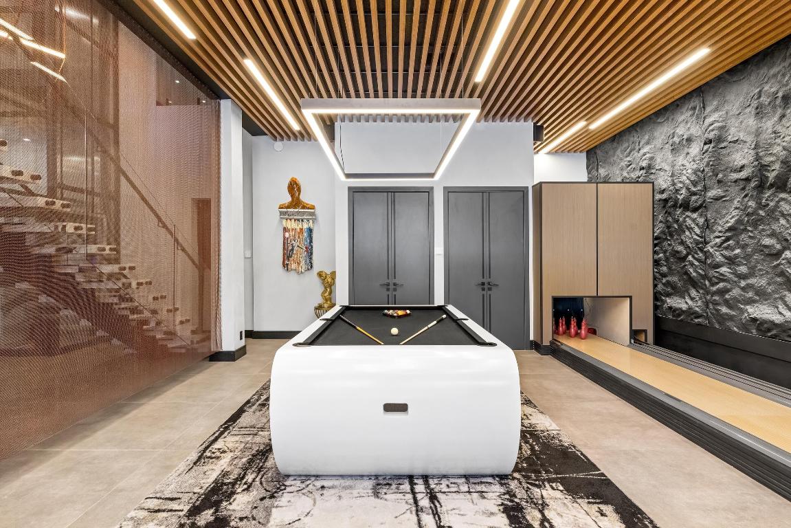 BOCA BAY COLONY - Residential