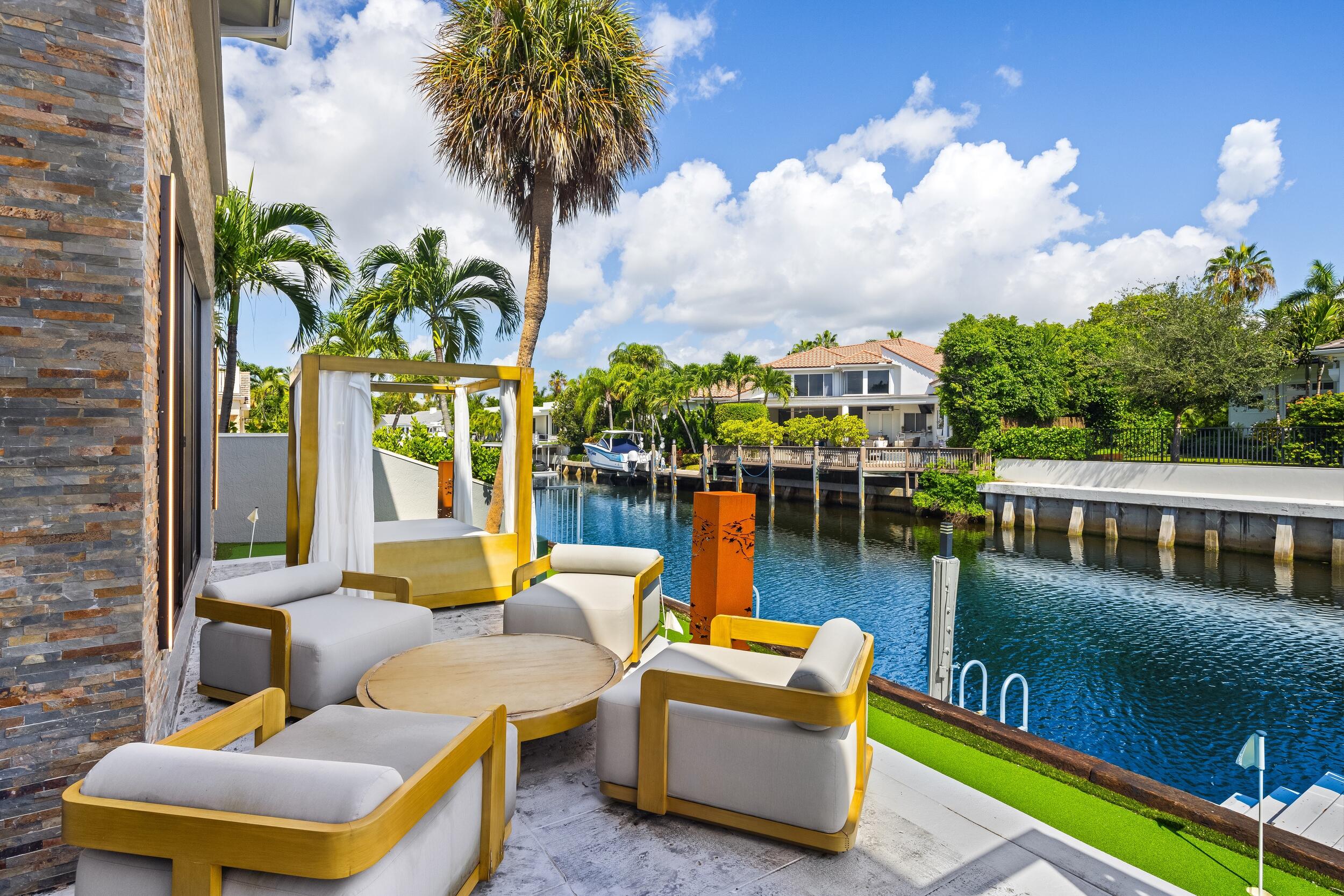BOCA BAY COLONY - Residential