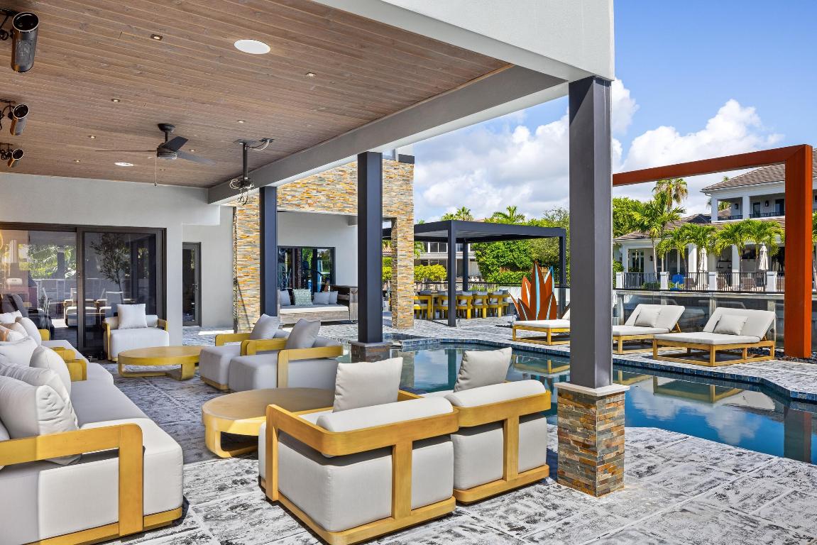 BOCA BAY COLONY - Residential