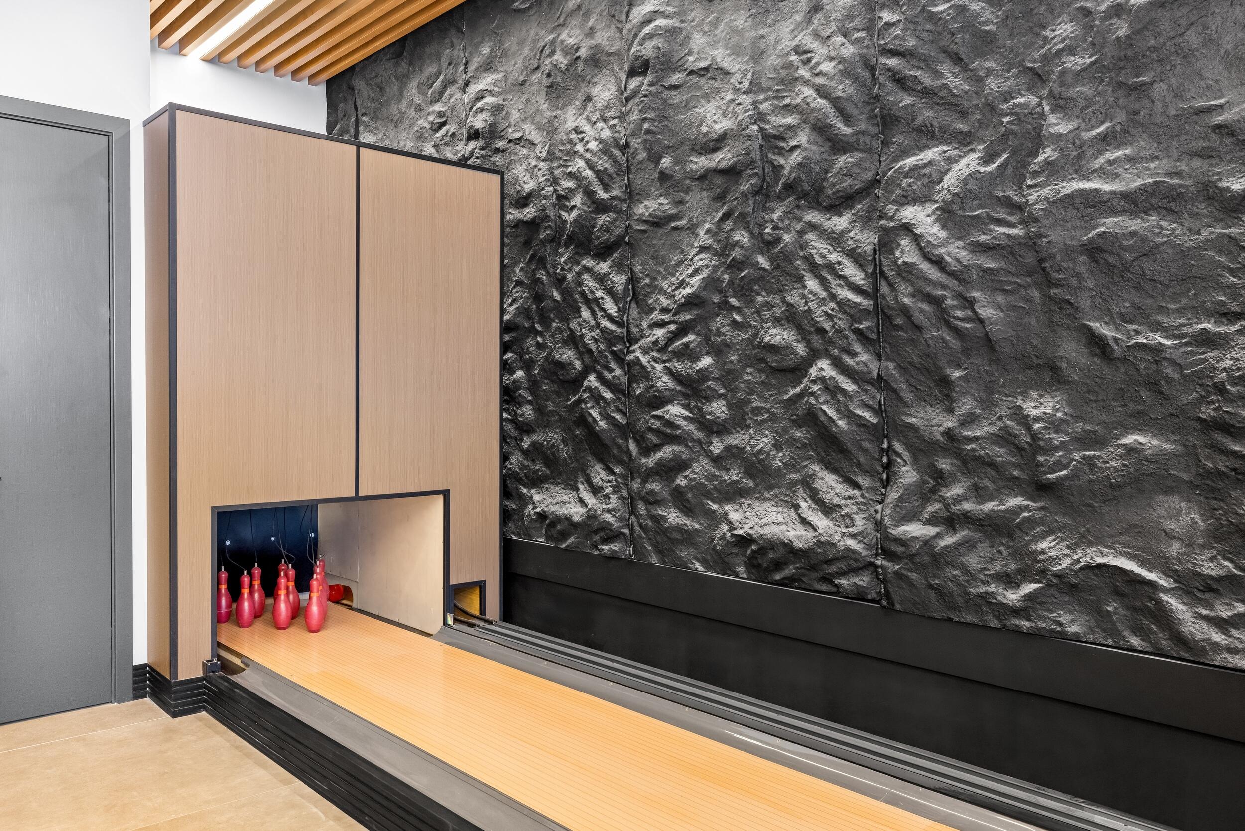 BOCA BAY COLONY - Residential