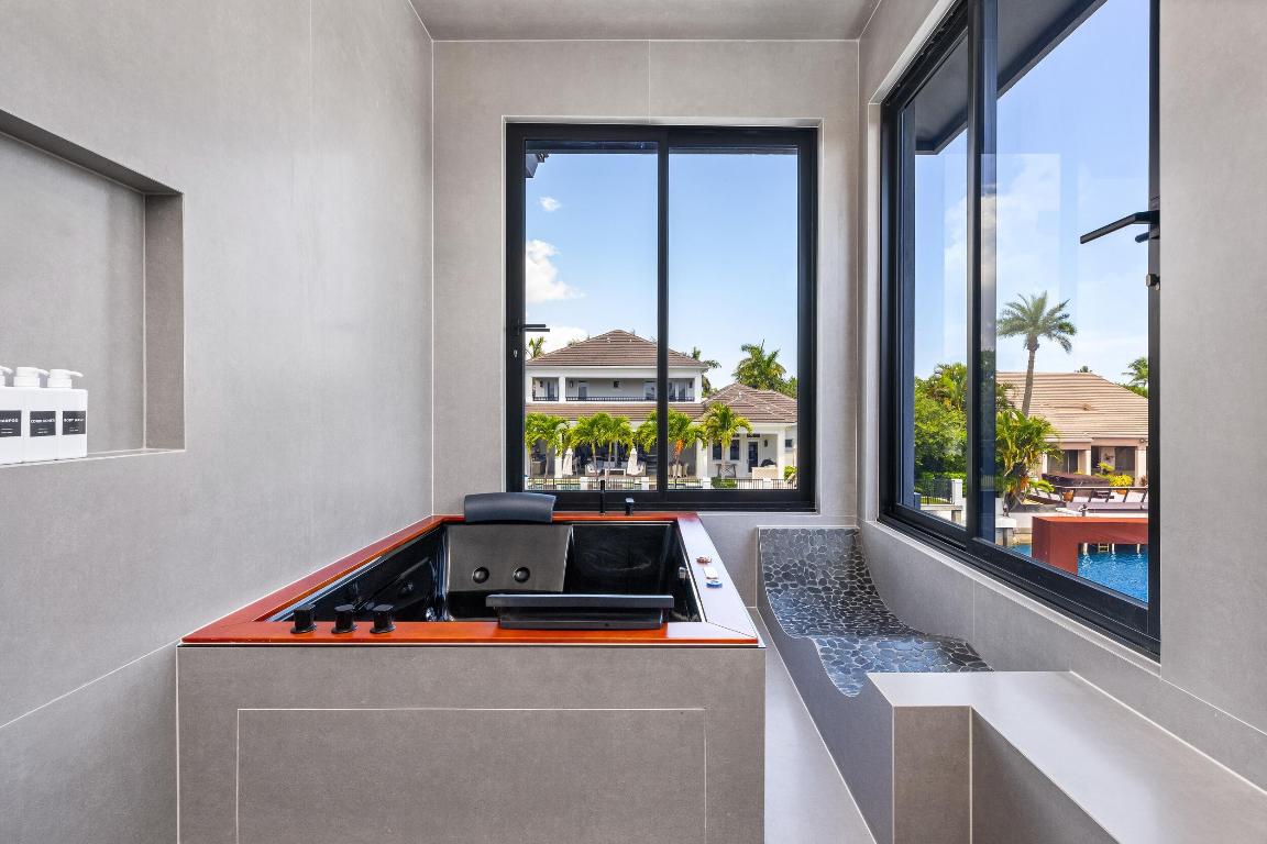 BOCA BAY COLONY - Residential