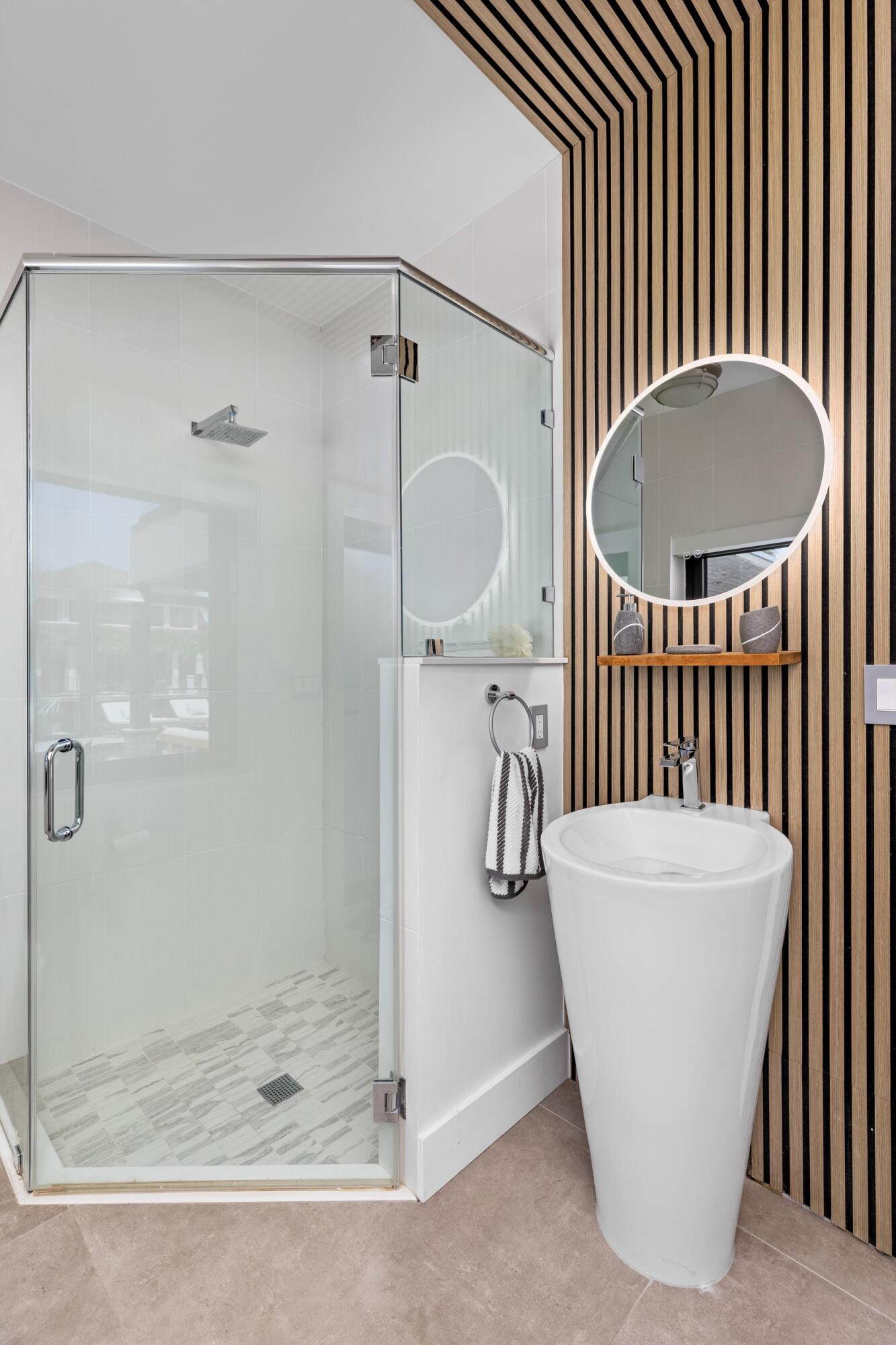 BOCA BAY COLONY - Residential