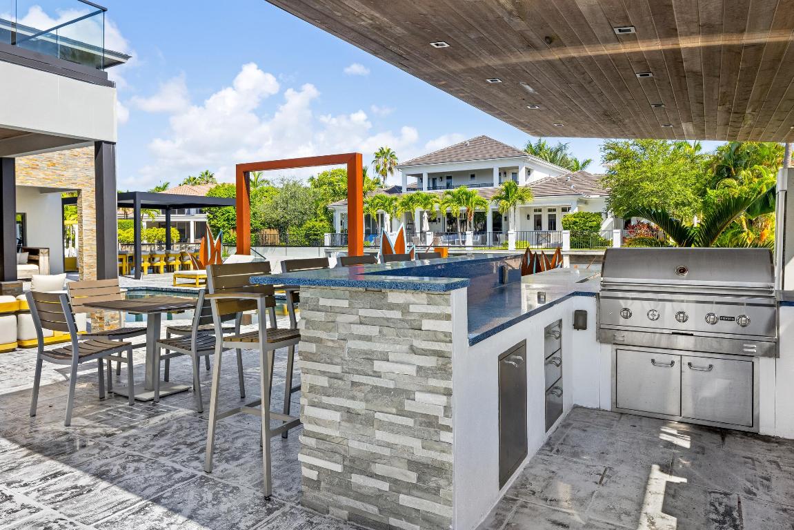 BOCA BAY COLONY - Residential