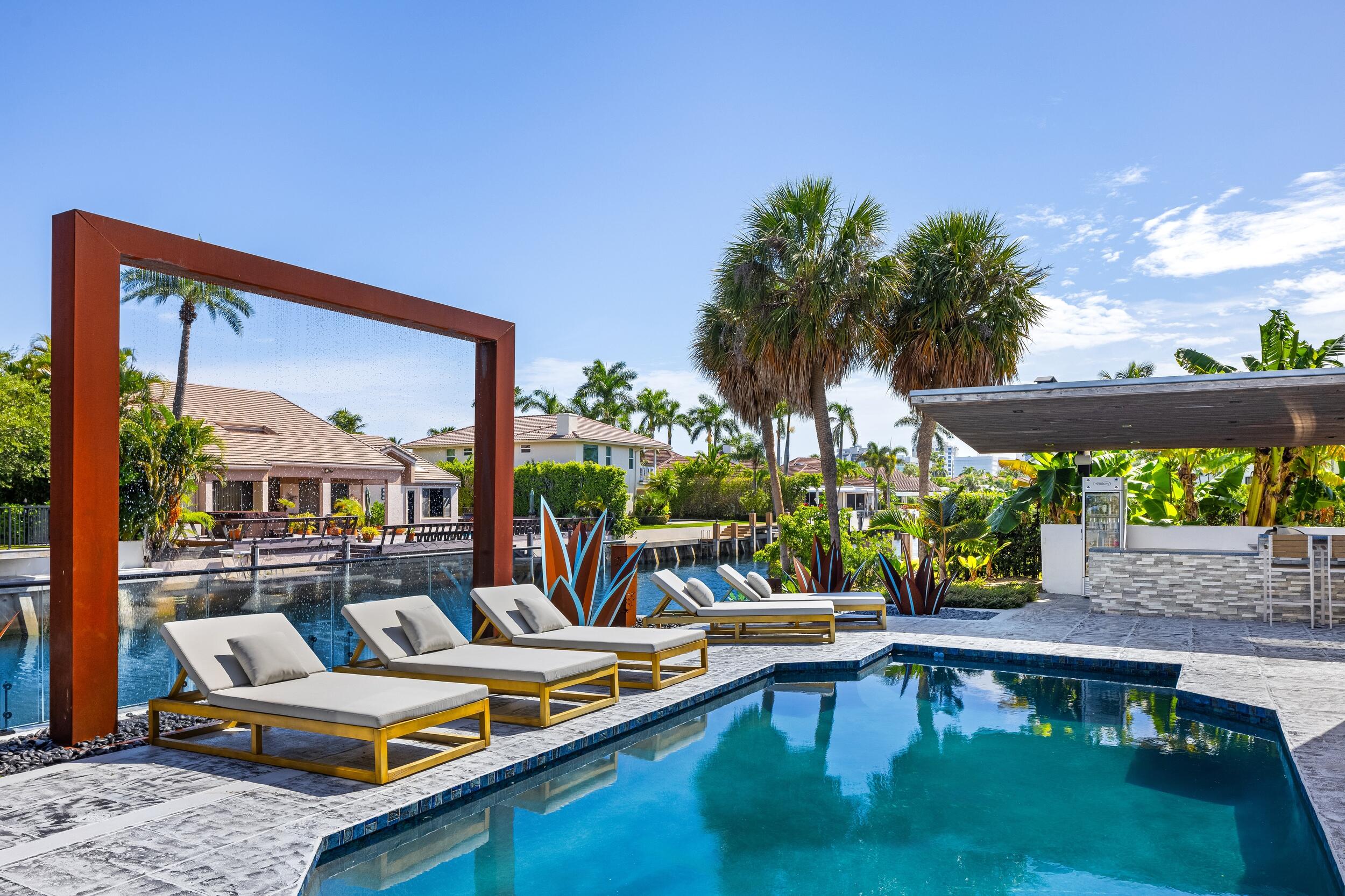 BOCA BAY COLONY - Residential