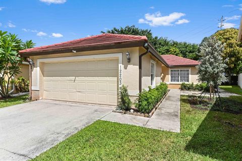 12203 Brisbane Lane Wellington FL 33414