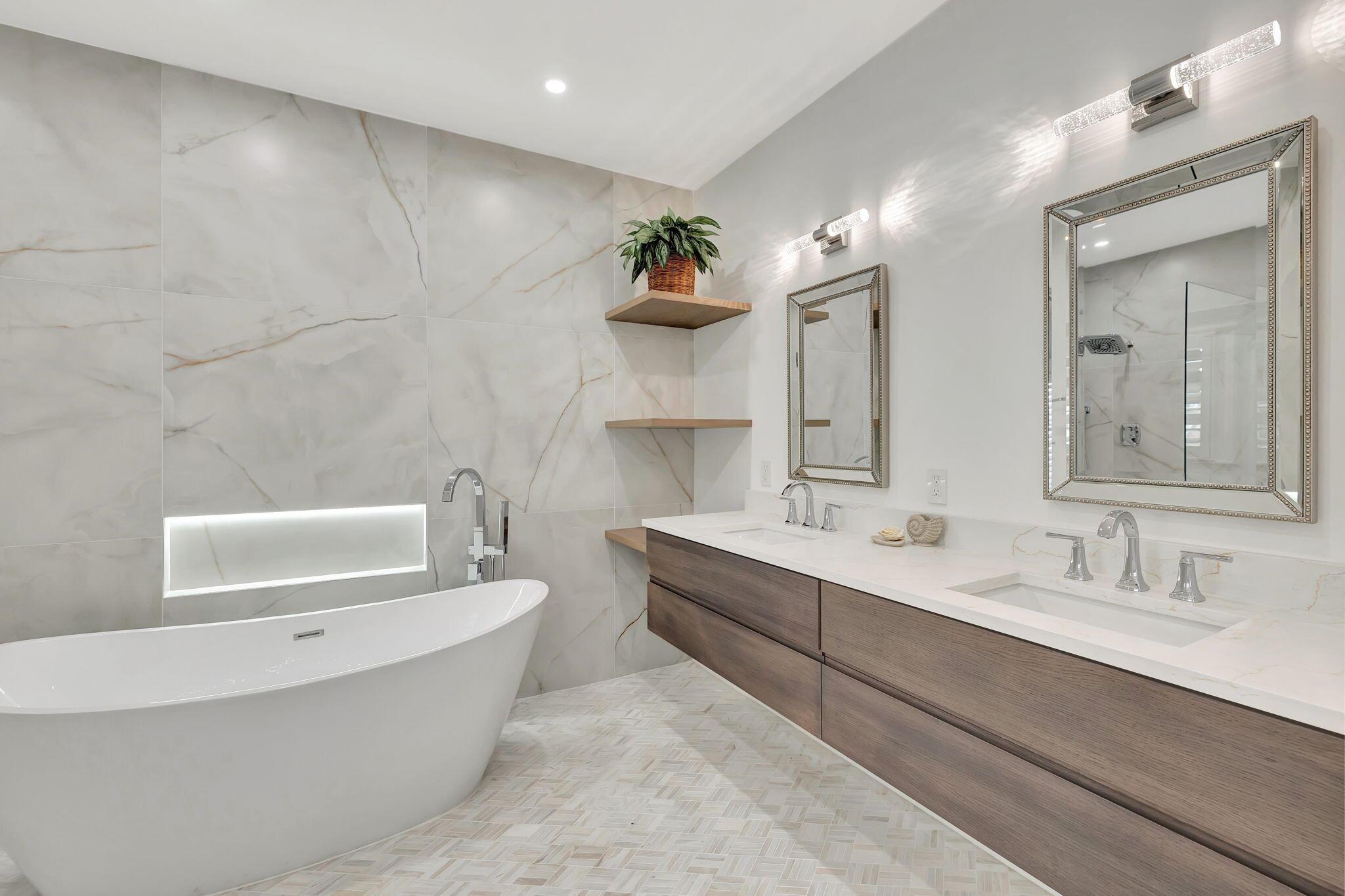 TROPIC ISLE 3RD SEC - Residential