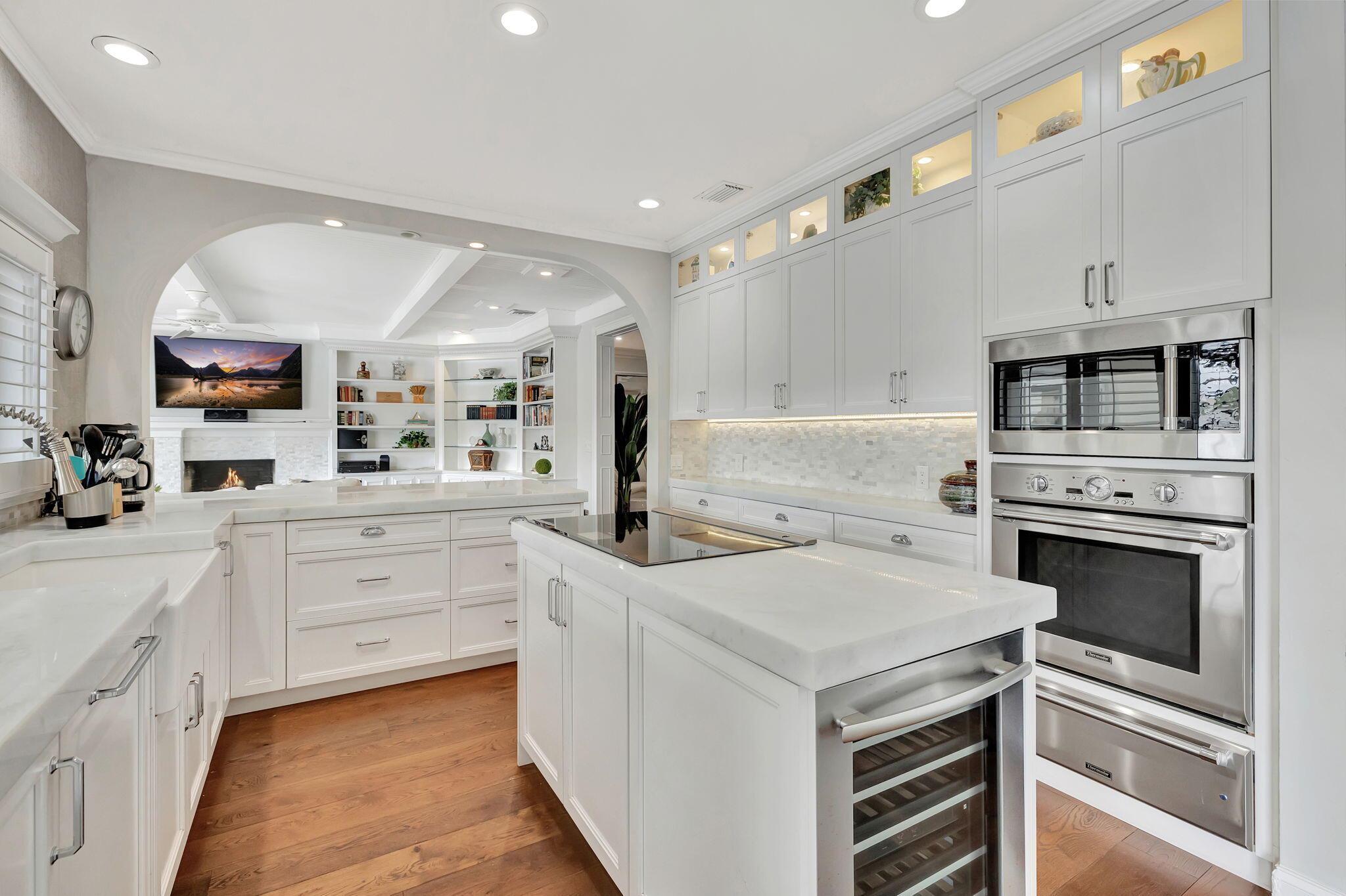 TROPIC ISLE 3RD SEC - Residential