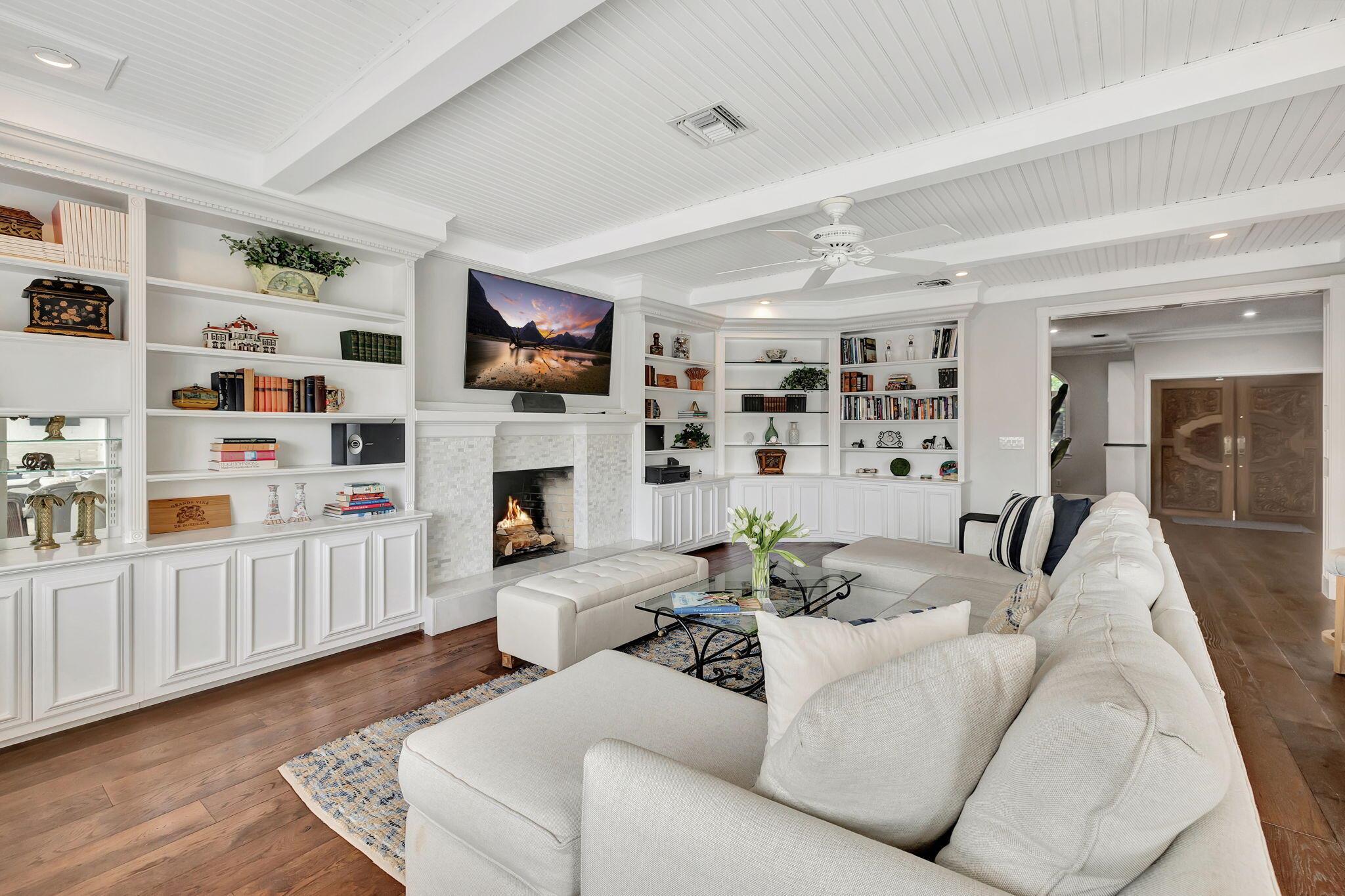 TROPIC ISLE 3RD SEC - Residential