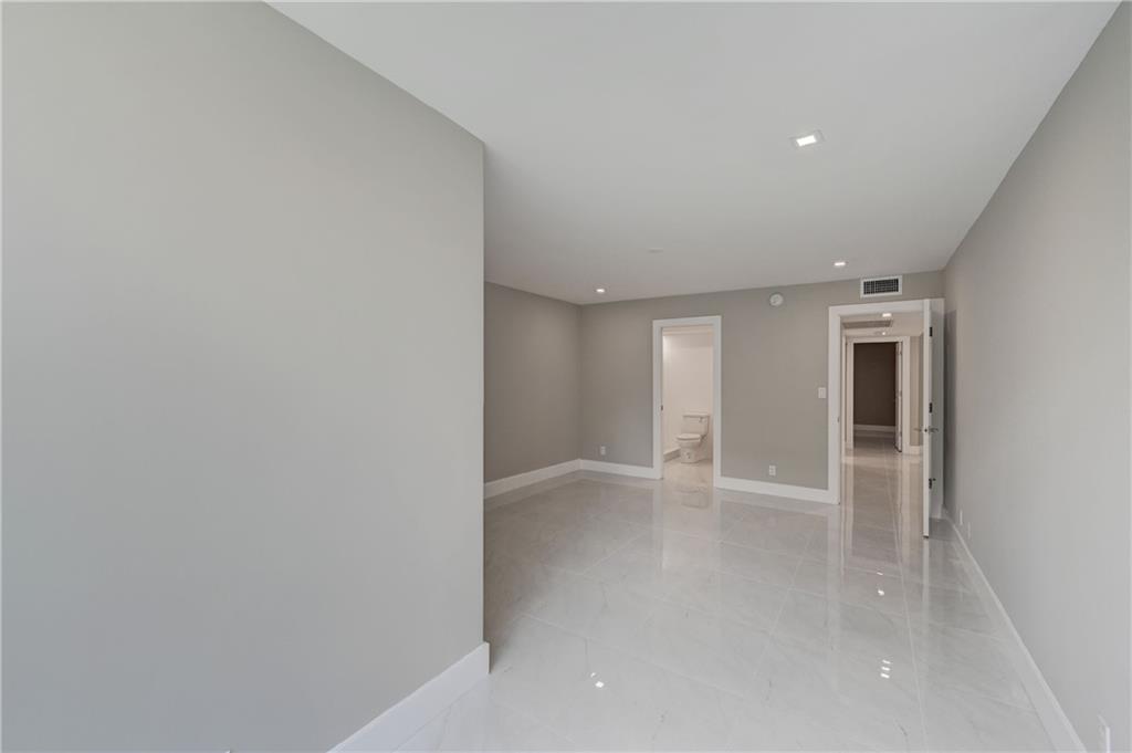 WYNMOOR VILLAGE - Residential