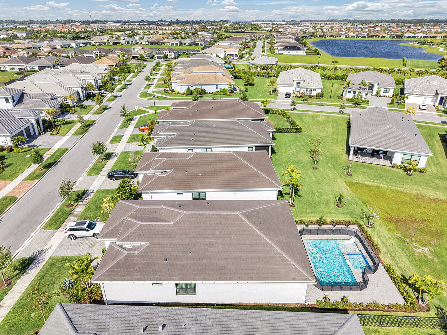 CRESSWIND PALM BEACH PHASE 3 - Residential