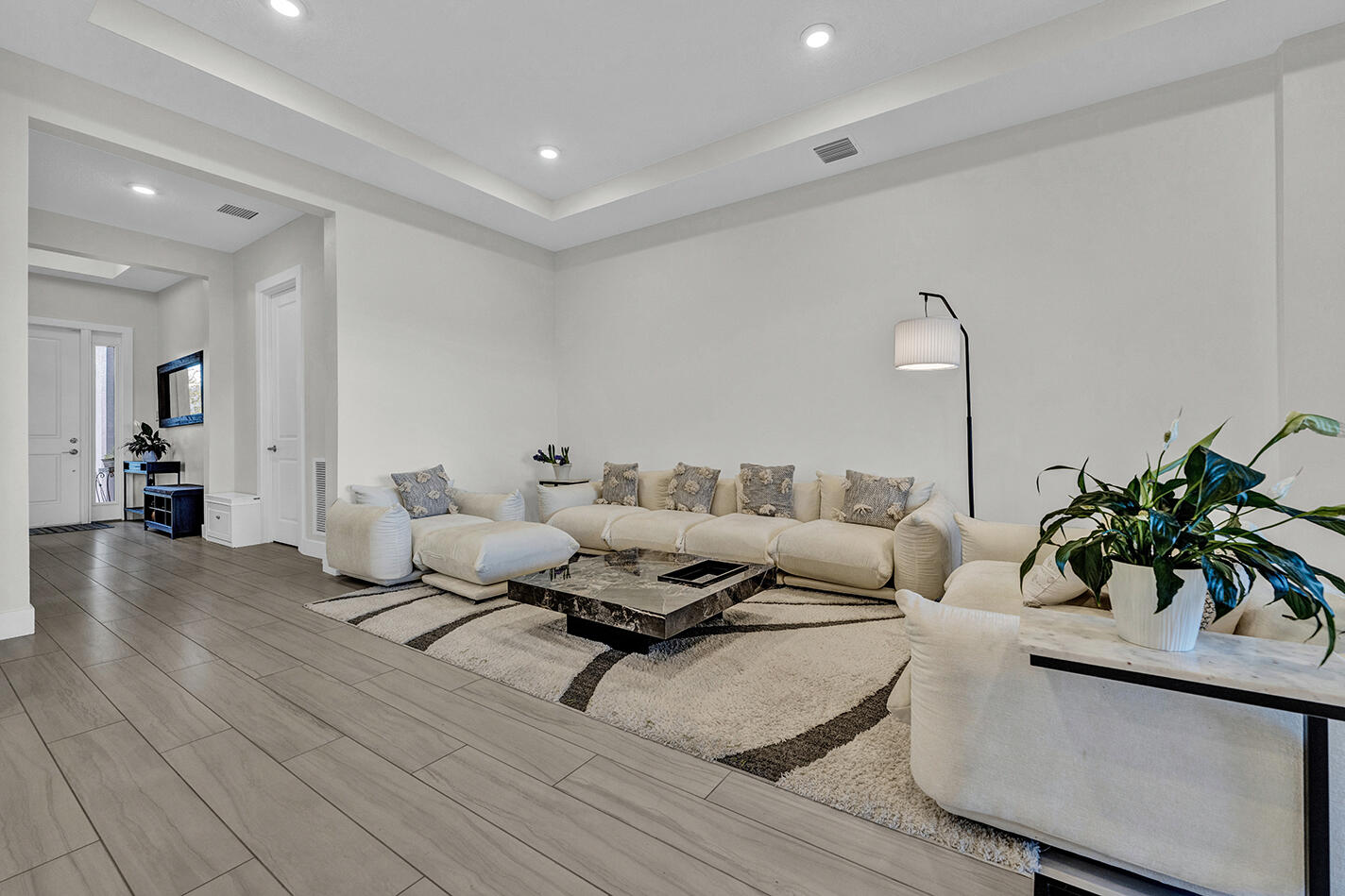 CRESSWIND PALM BEACH PHASE 3 - Residential