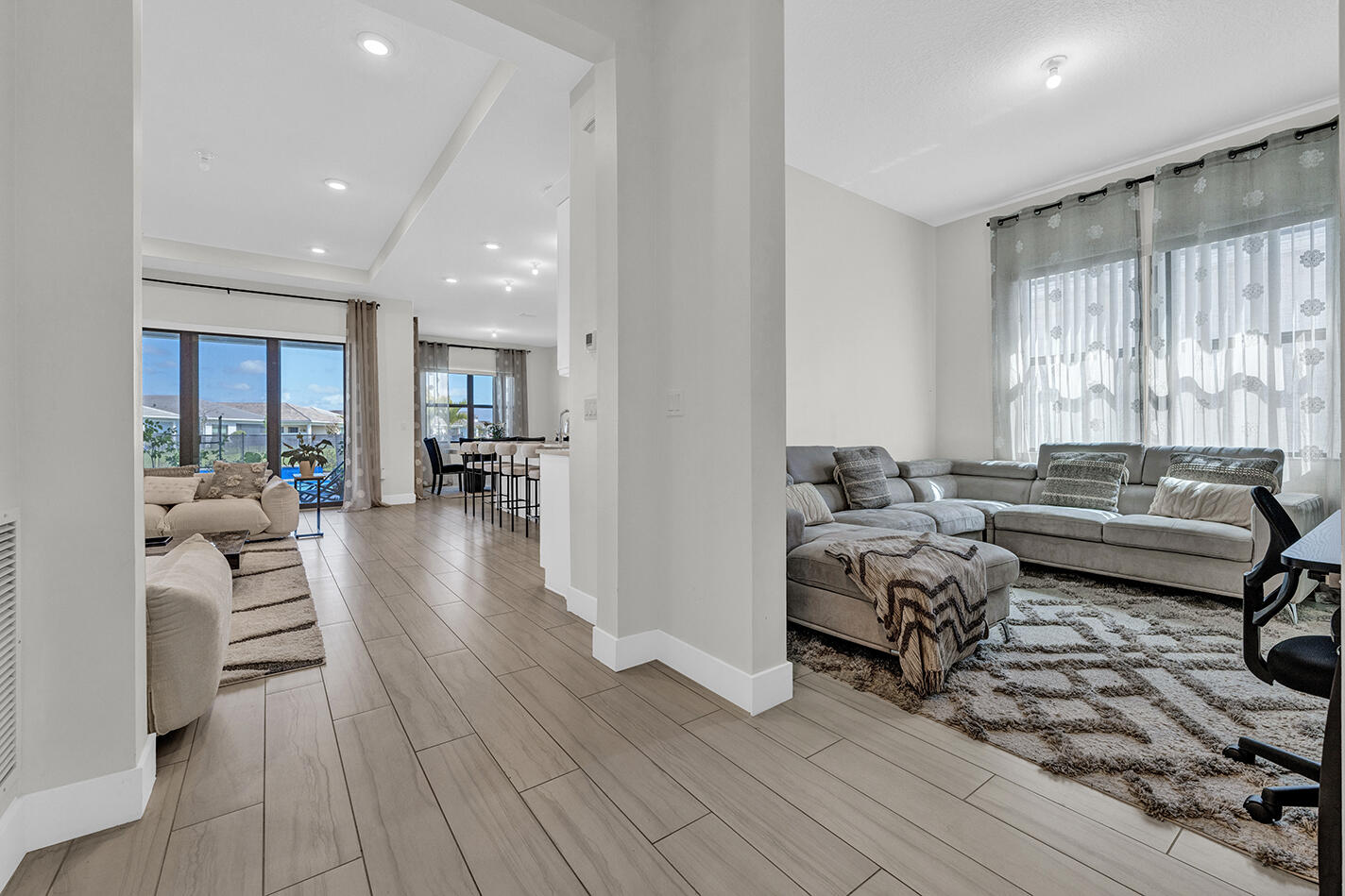 CRESSWIND PALM BEACH PHASE 3 - Residential