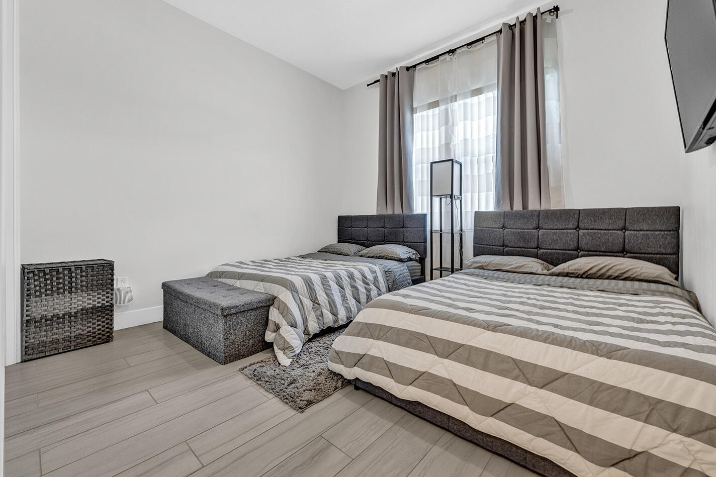 CRESSWIND PALM BEACH PHASE 3 - Residential