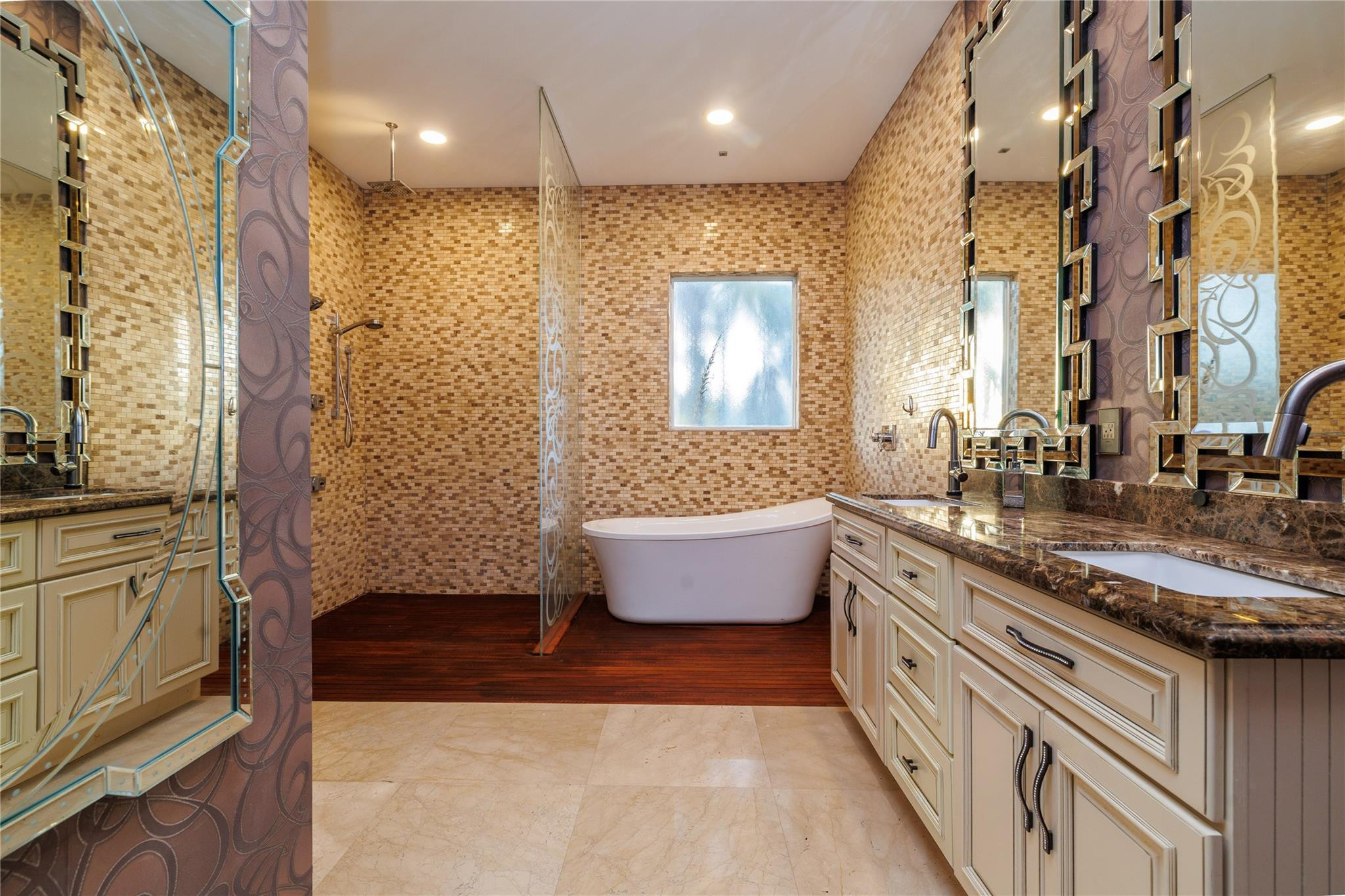 Loxahatchee Lakes - Residential