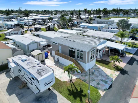 11119 Sunburst Lane, Fort Myers, FL MLS: R11057664