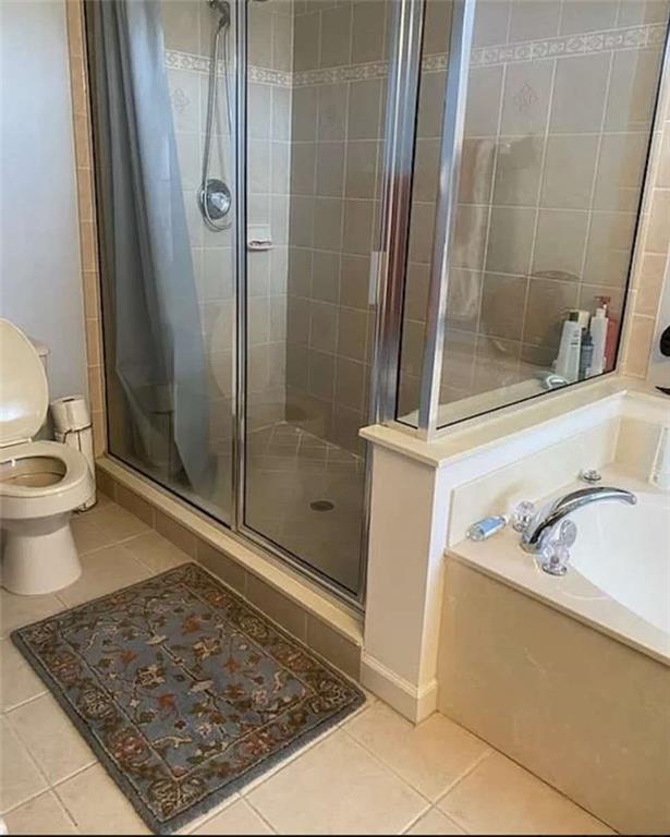 GABLES AT NORTHLAKE 1 - Residential