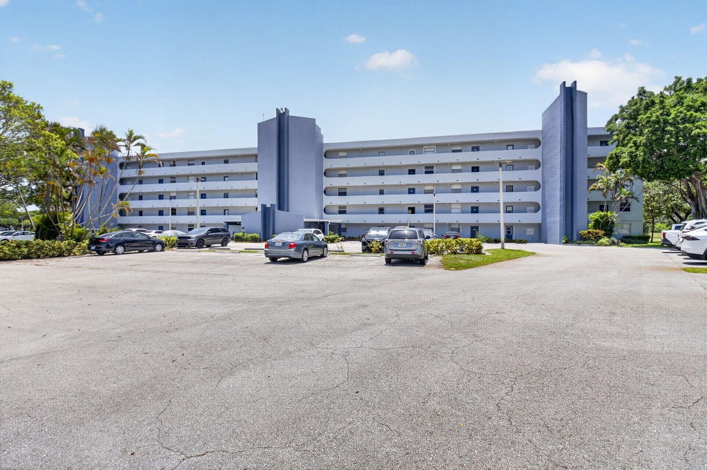 Photo of 5301 NW 2nd Avenue, Boca Raton, FL 33487 (MLS # B26055050)