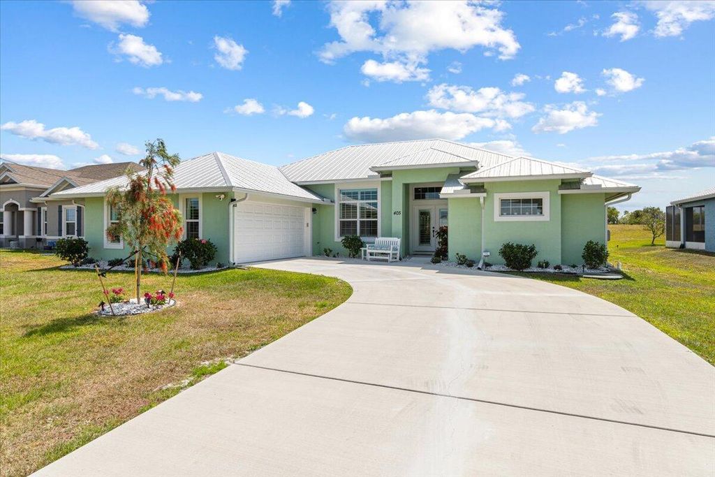 Photo of 405 SW Kestor Drive, Port Saint Lucie, FL 34953 (MLS # R10972645)