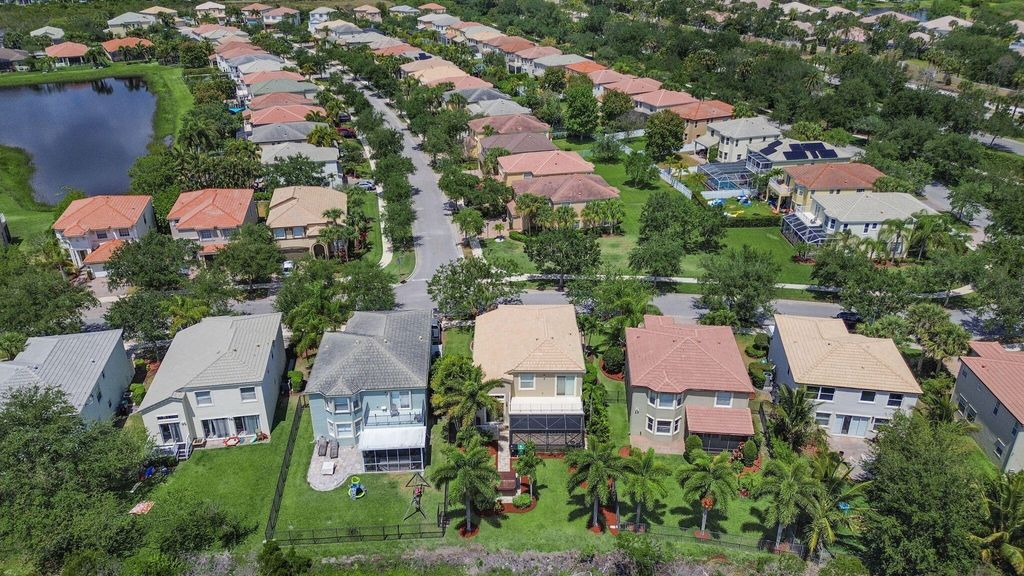 Photo of 11790 SW Bennington Circle, Port Saint Lucie, FL 34987 (MLS # R10982729)