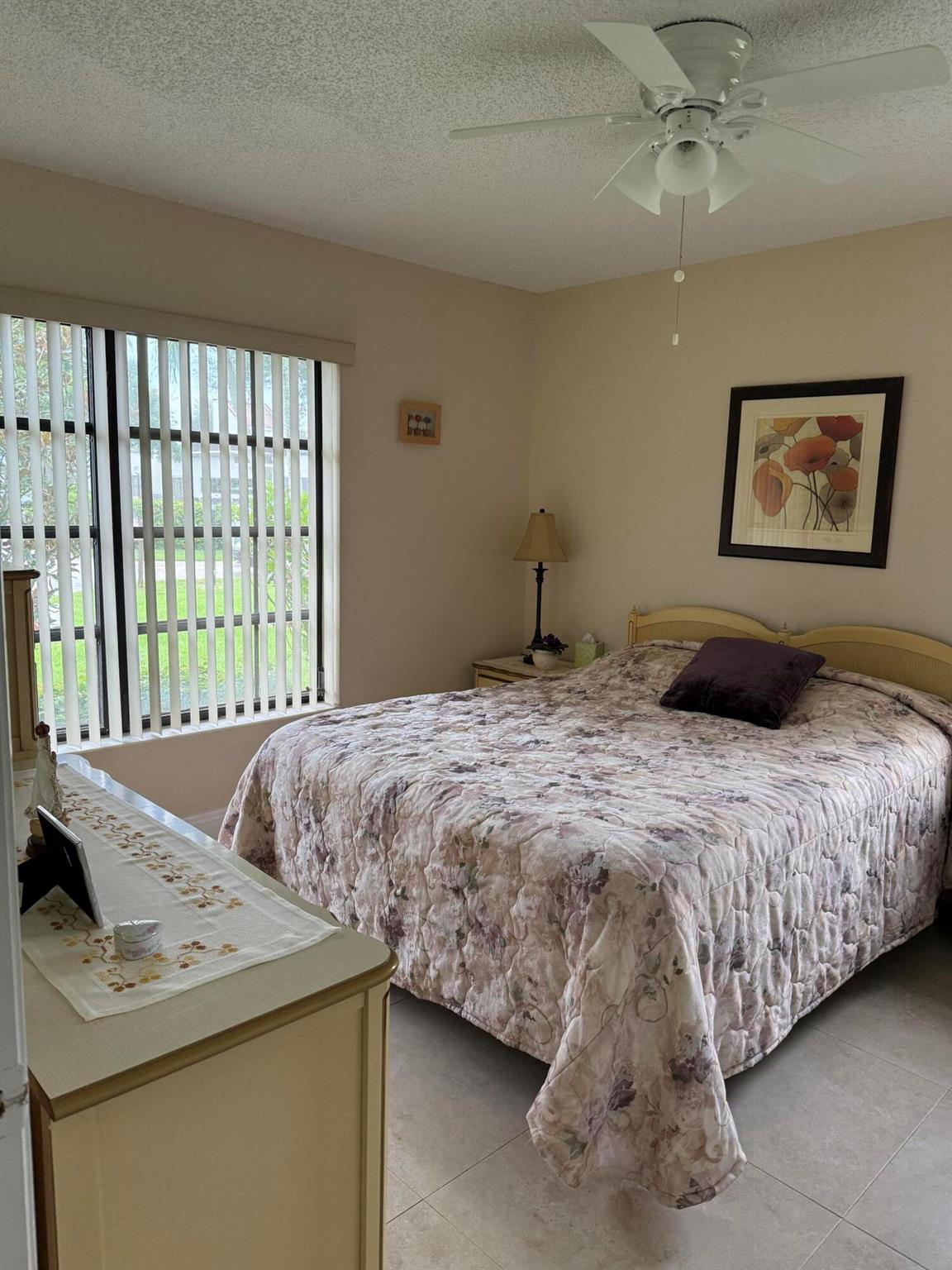 BUTTONWOOD 2 - Residential Lease