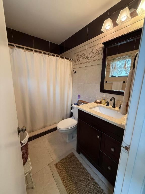 BUTTONWOOD 2 - Residential Lease