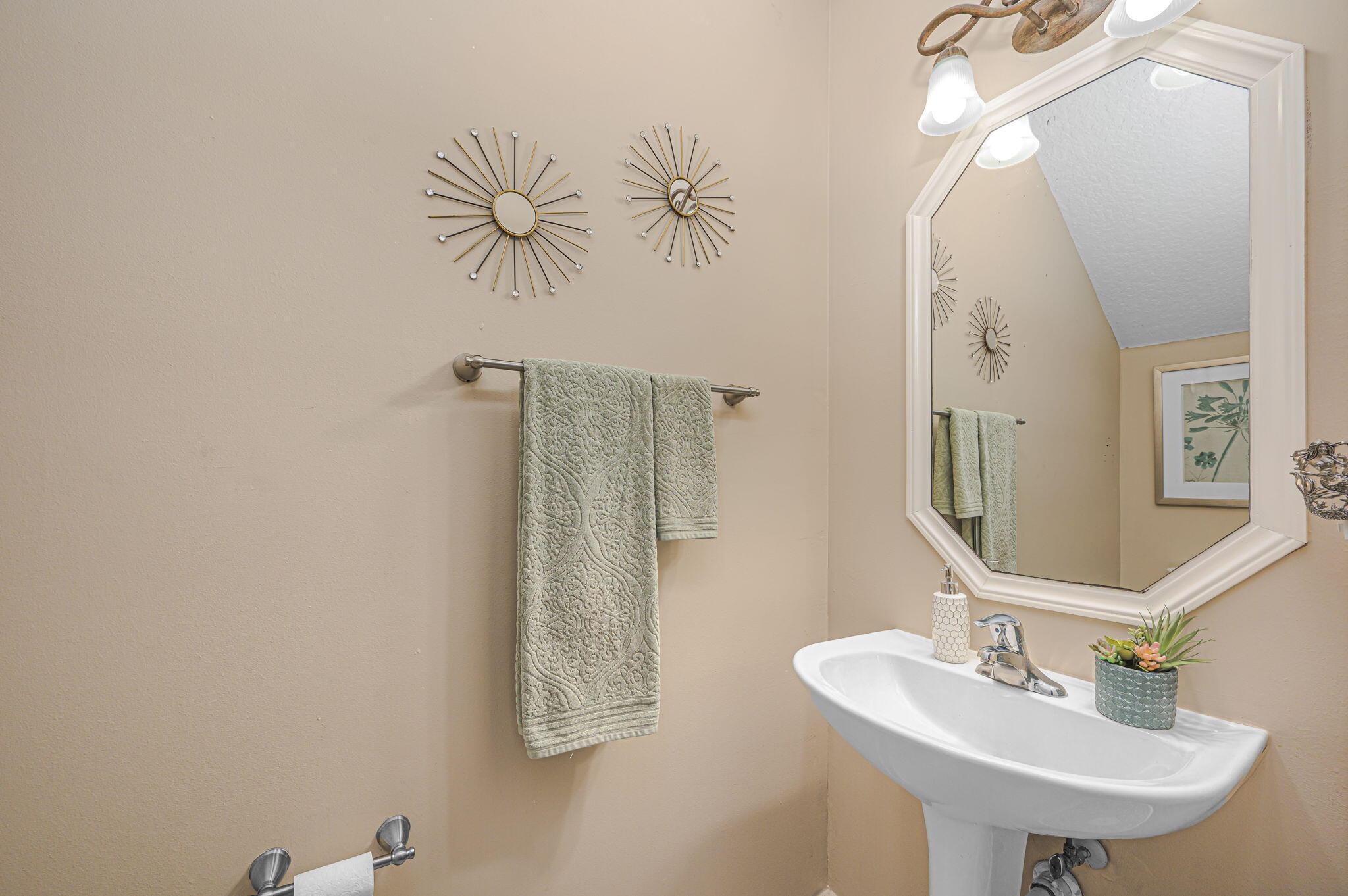 EAST LAKE VILLAGE NO 2 - Residential Lease