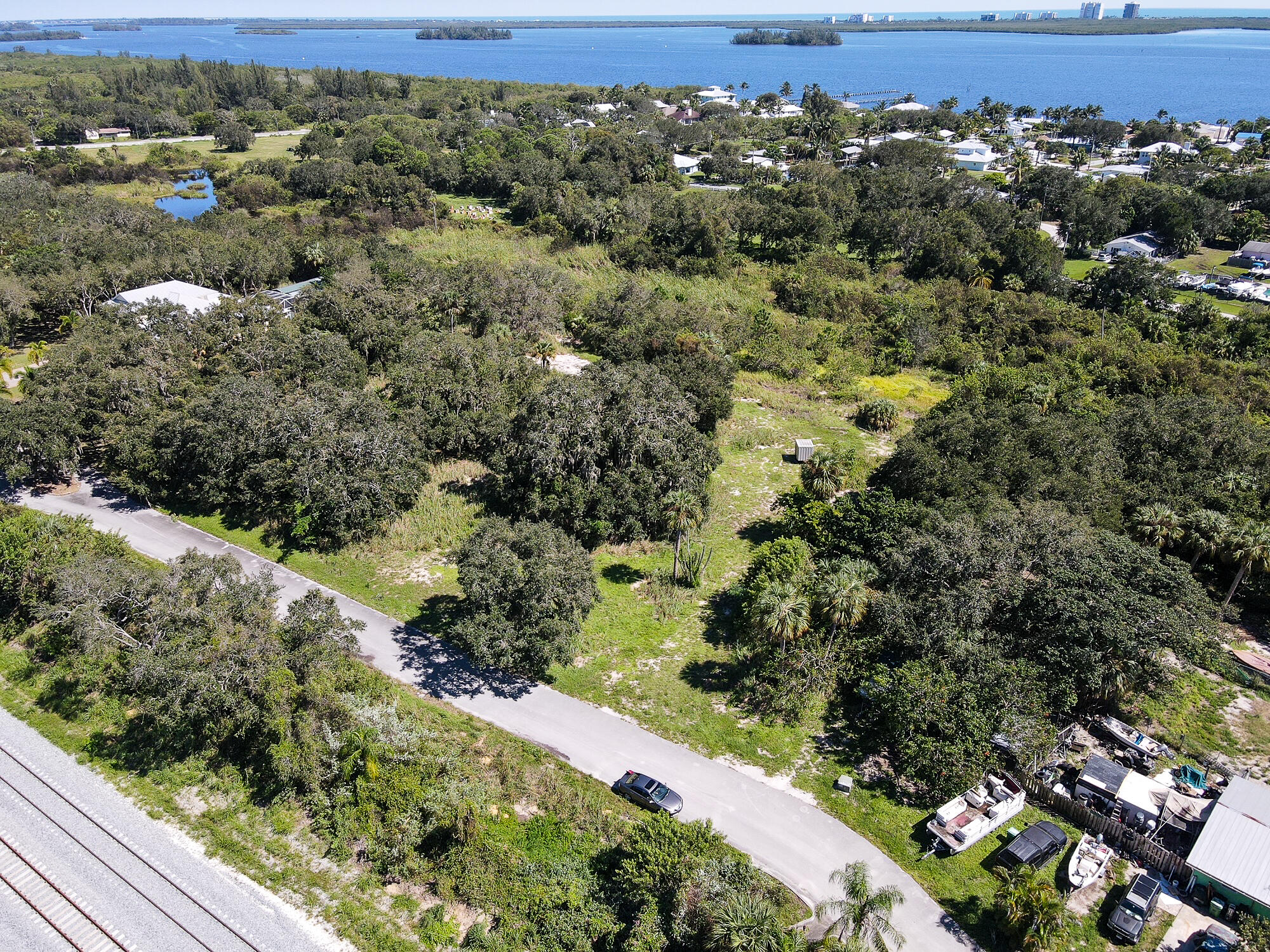 MARINER OAKS VILLAGE - Land