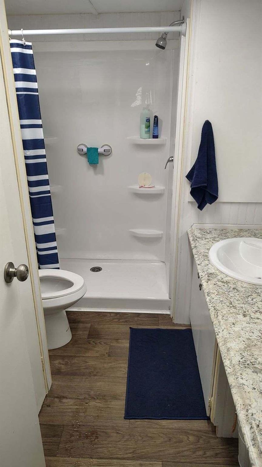 TAYLOR CREEK - Residential Lease