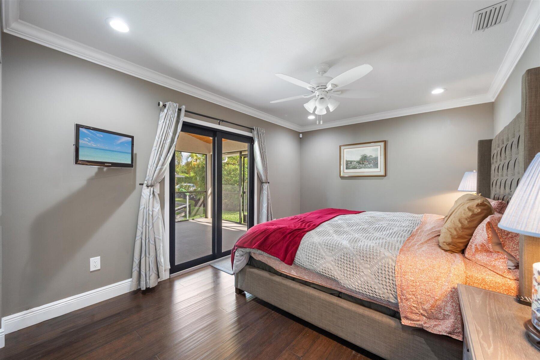 SADDLE TRAIL PARK OF WELL - Residential