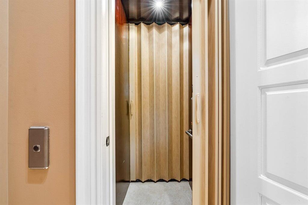 TROPIC ISLE 4TH SEC - Residential