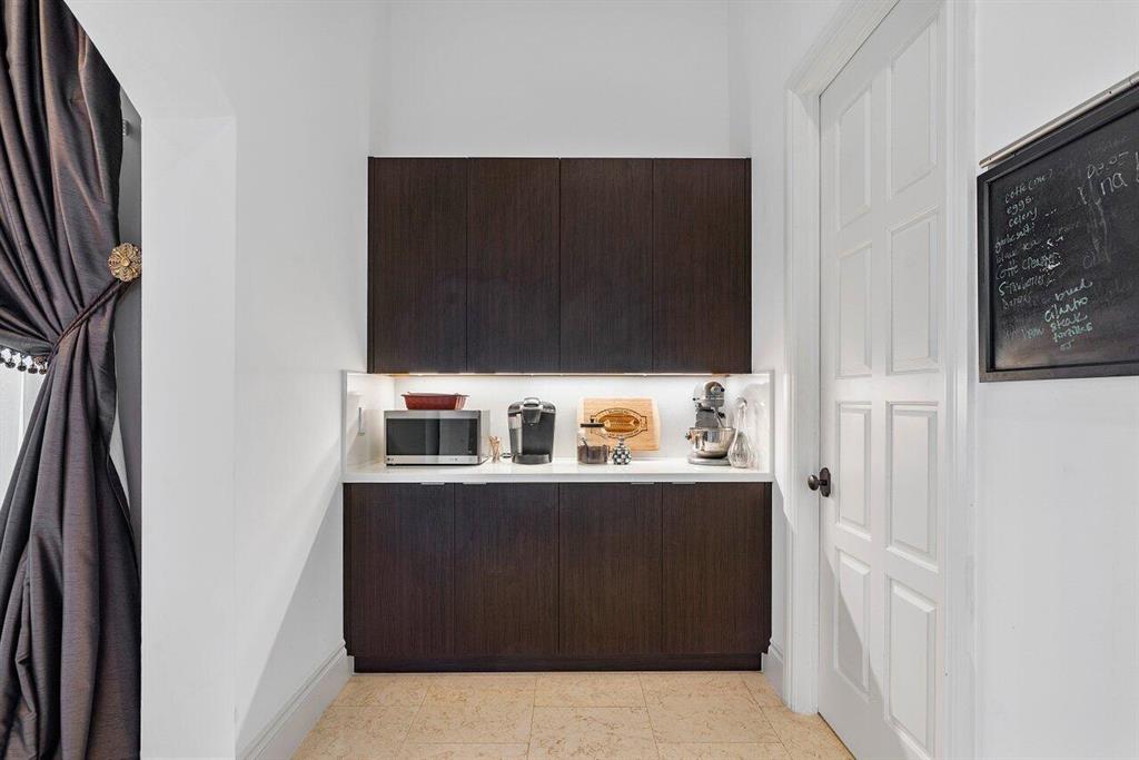 TROPIC ISLE 4TH SEC - Residential