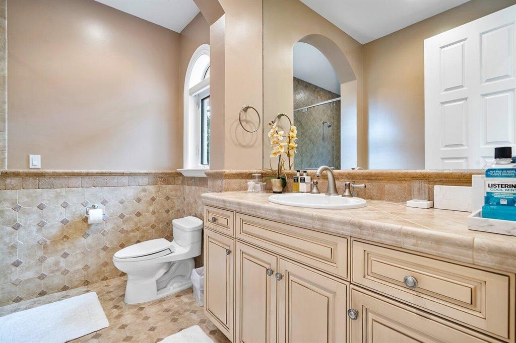 TROPIC ISLE 4TH SEC - Residential