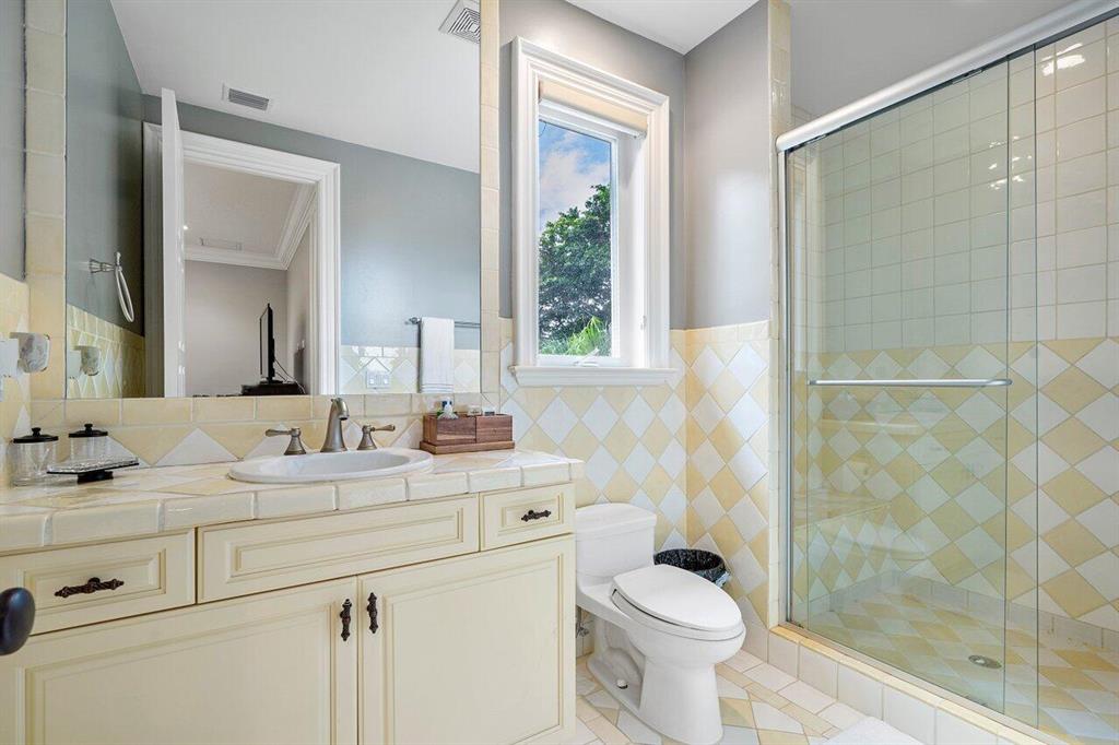 TROPIC ISLE 4TH SEC - Residential