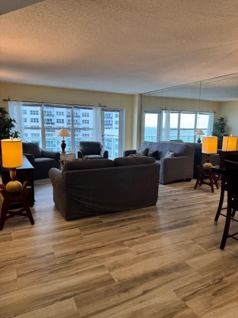 Riviera Condo - Residential Lease