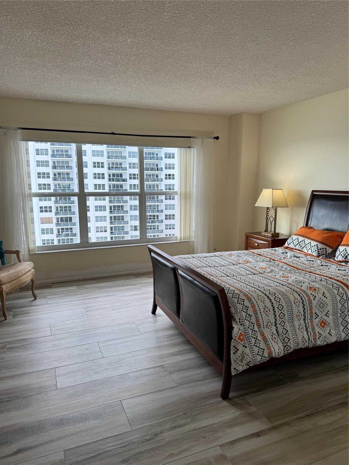 Riviera Condo - Residential Lease