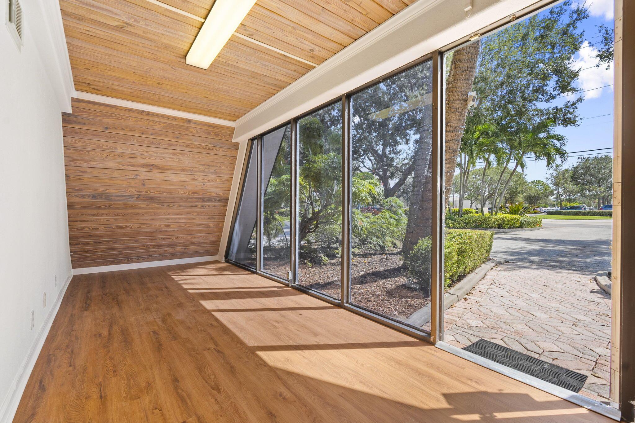 SIERRA CONDO APARTMENTS - Commercial Sale