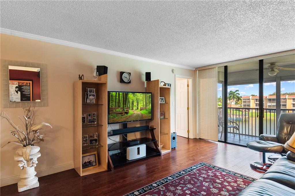 Coral Gate - Residential