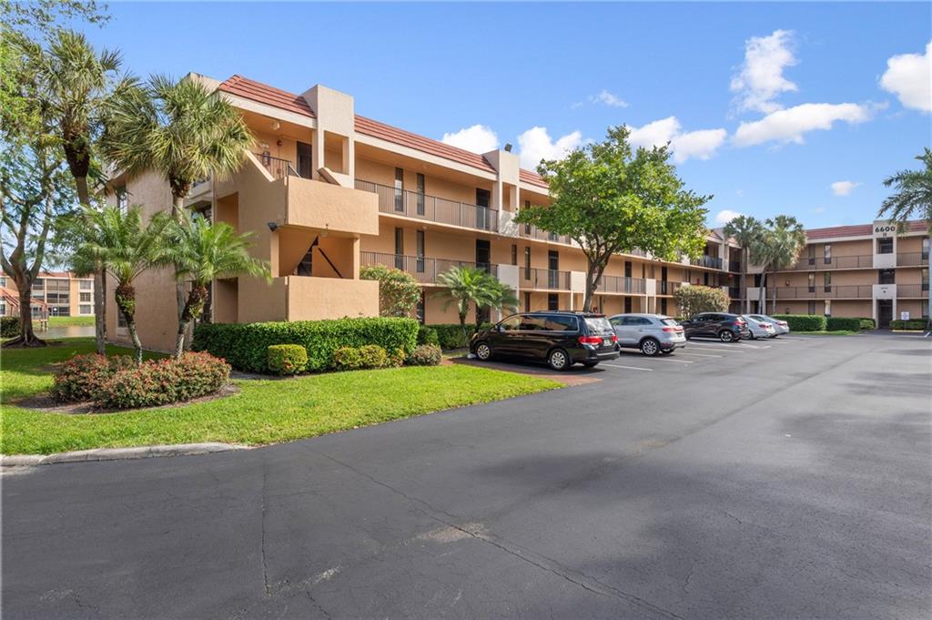 Coral Gate - Residential