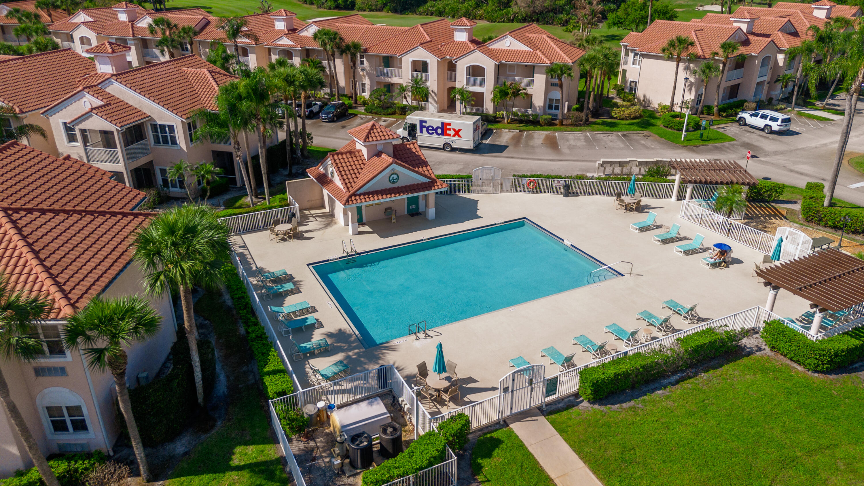 GOLF VILLAS II CONDOMINIUM - Residential