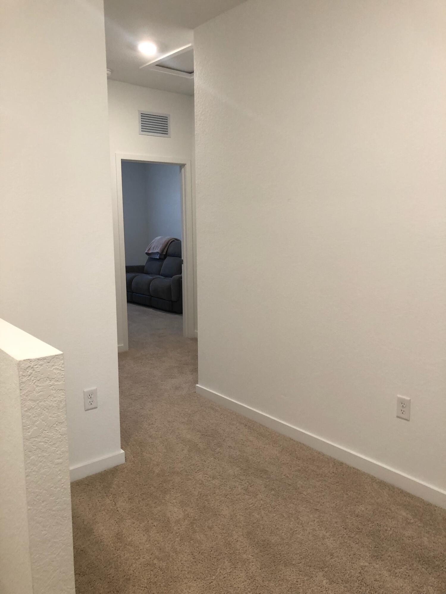 HIGHLAND OAKS - Residential Lease