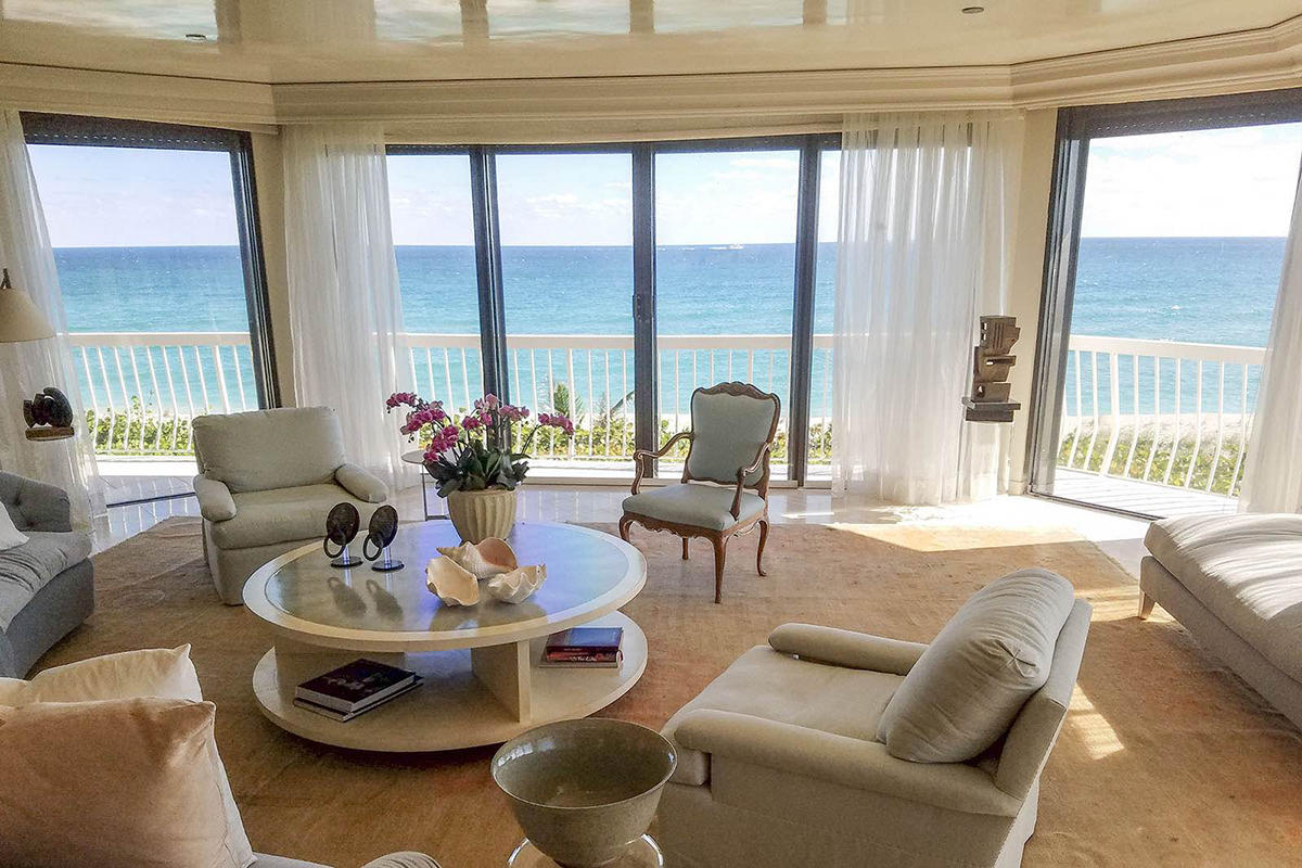 TWENTY ONE HUNDRED CONDO - Residential