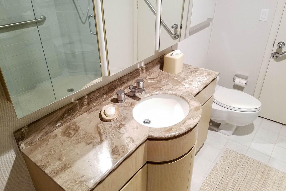 TWENTY ONE HUNDRED CONDO - Residential