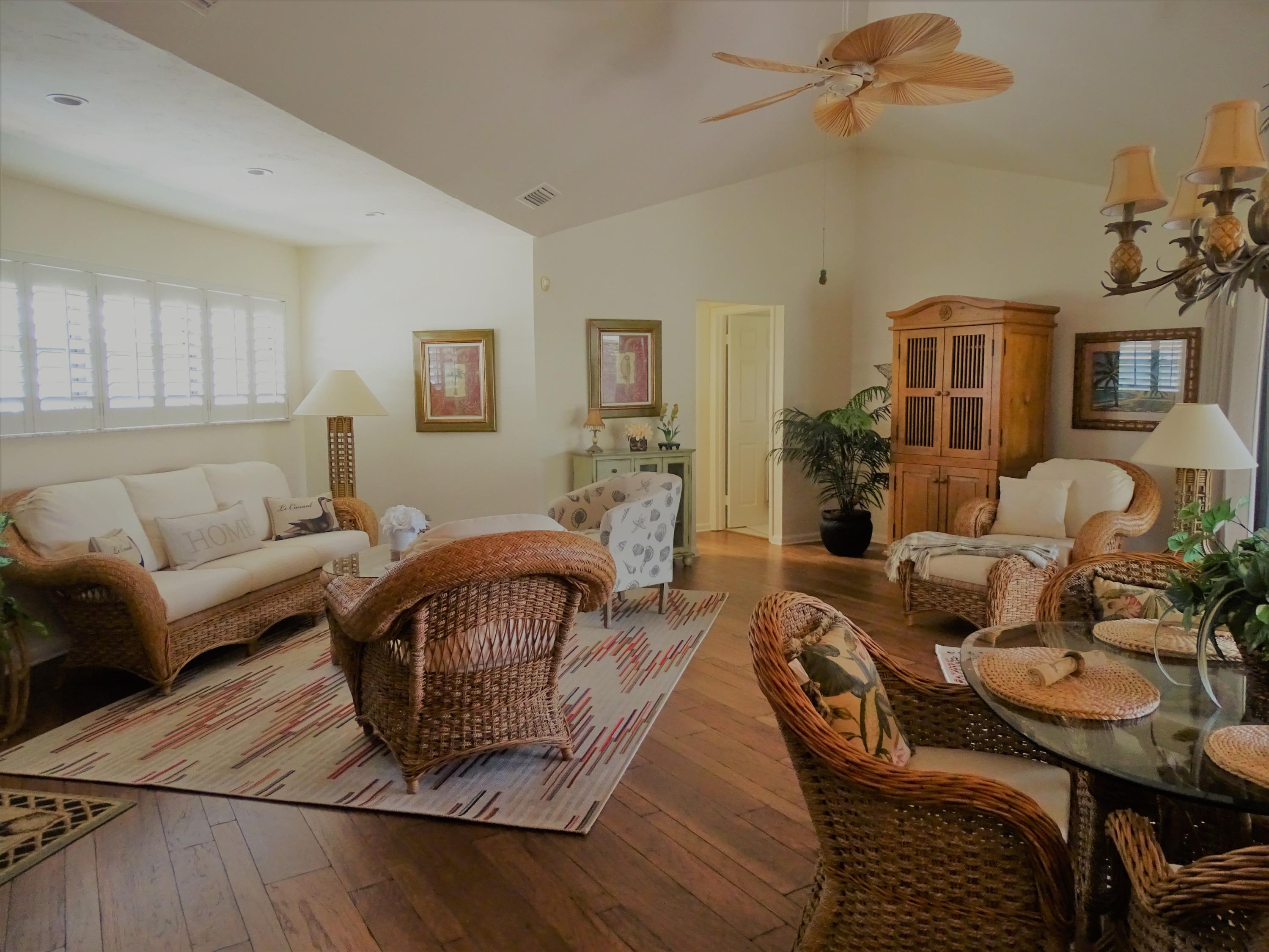 BELLA VISTA - Residential