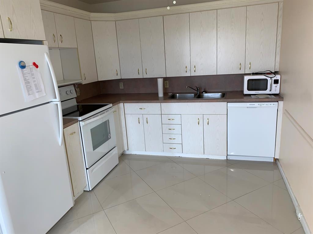 CENTURY VILLAGE - Residential