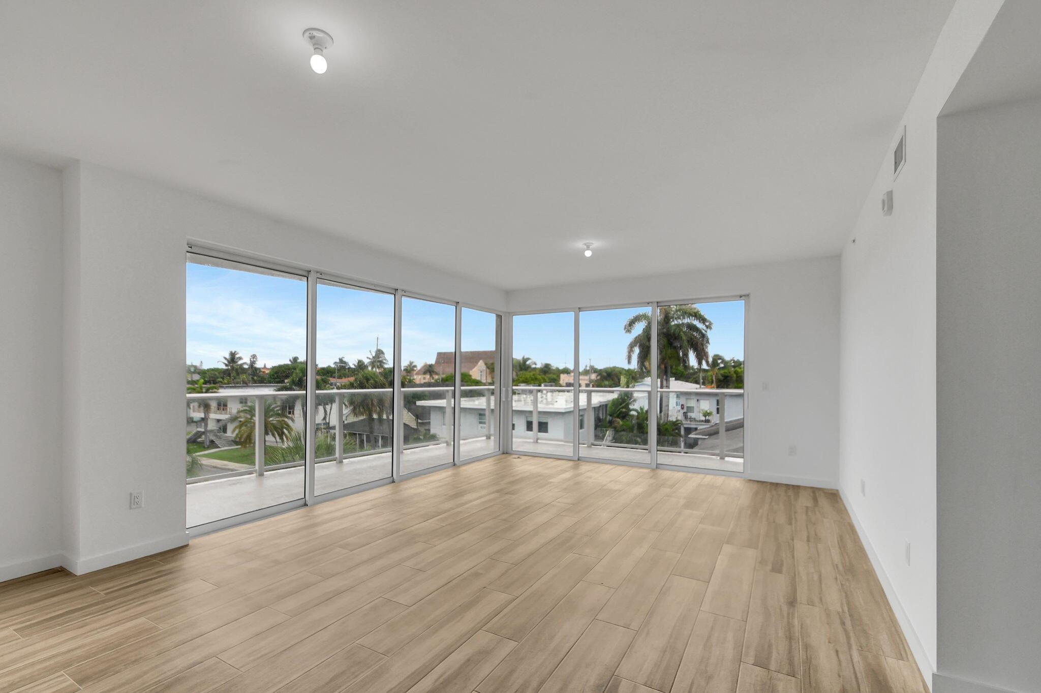 ALORA LUXURY CONDO ASSOCI - Residential