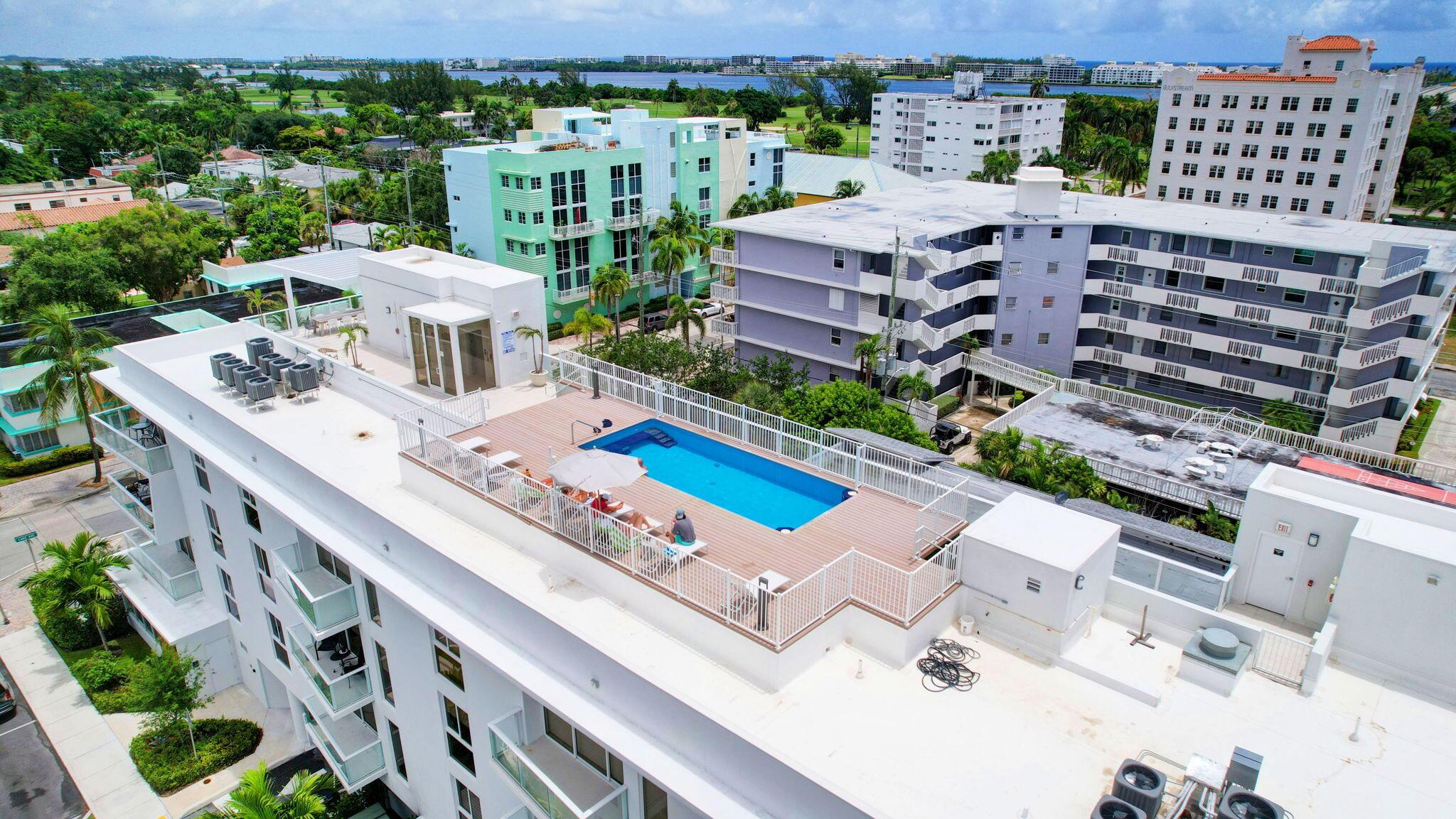 ALORA LUXURY CONDO ASSOCI - Residential